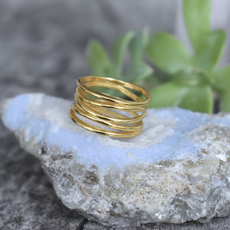 Copper Spiral Ring Geometric Band Size 6 11 Ideal for Vacation Wedding